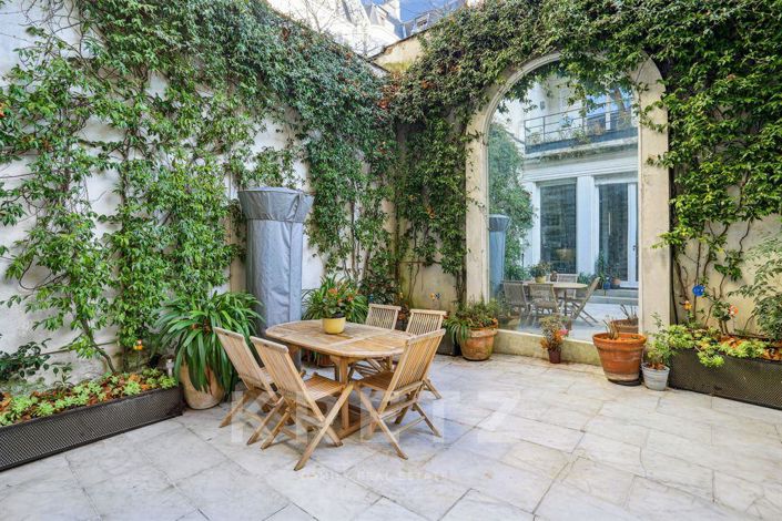 Image No.3-6 Bed House for sale