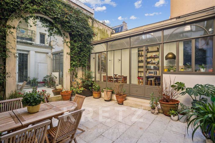 Image No.5-6 Bed House for sale