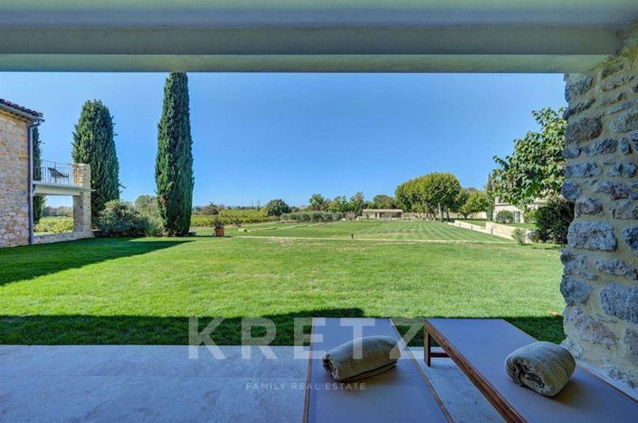 Image No.11-Maison de 16 chambres à vendre à Uzès