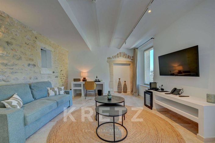 Image No.13-Maison de 16 chambres à vendre à Uzès