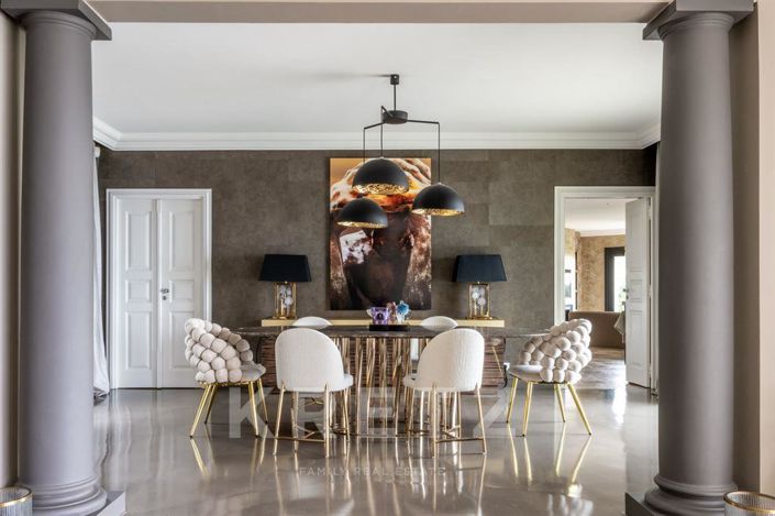 Image No.4-4 Bed House for sale