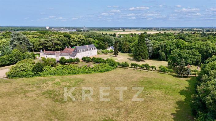 Image No.19-9 Bed Property for sale