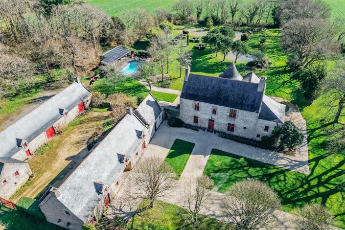 Image No.1-10 Bed House for sale