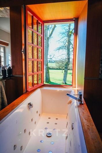 Image No.10-10 Bed House for sale