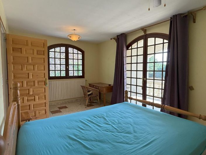 Image No.11-7 Bed House for sale