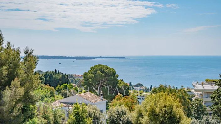 Image No.1-Appartement de 2 chambres à vendre à Cannes