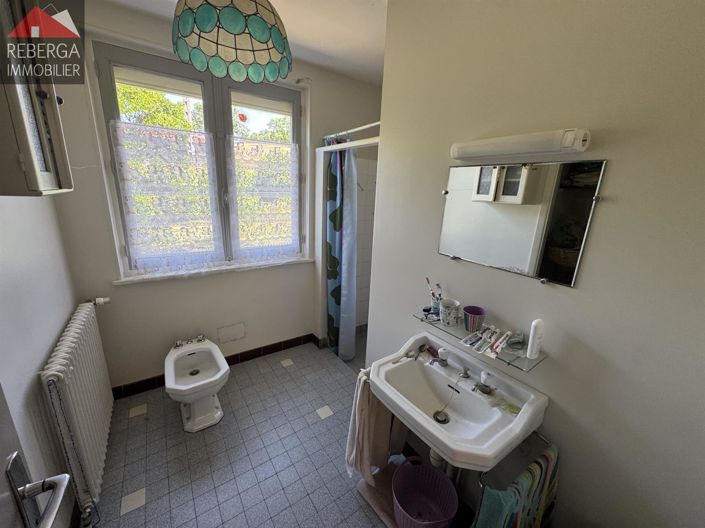 Image No.9-4 Bed House for sale