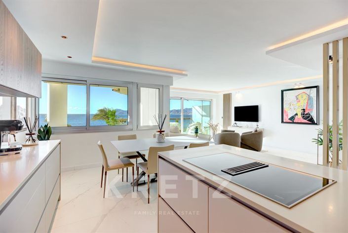 Image No.18-2 Bed Property for sale