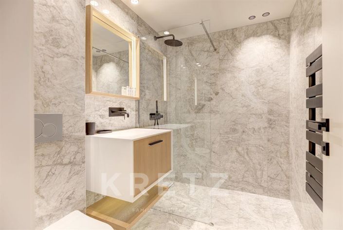 Image No.7-2 Bed Property for sale