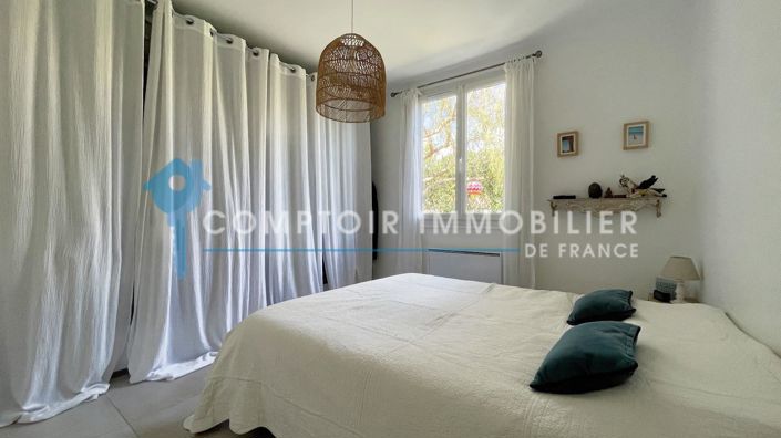 Image No.12-3 Bed House for sale