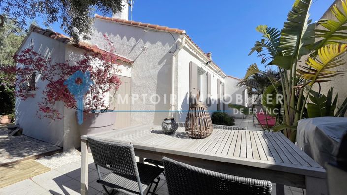 Image No.14-3 Bed House for sale