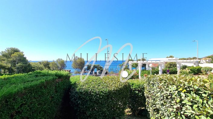 Image No.1-Appartement de 1 chambre à vendre à Saint-Raphael