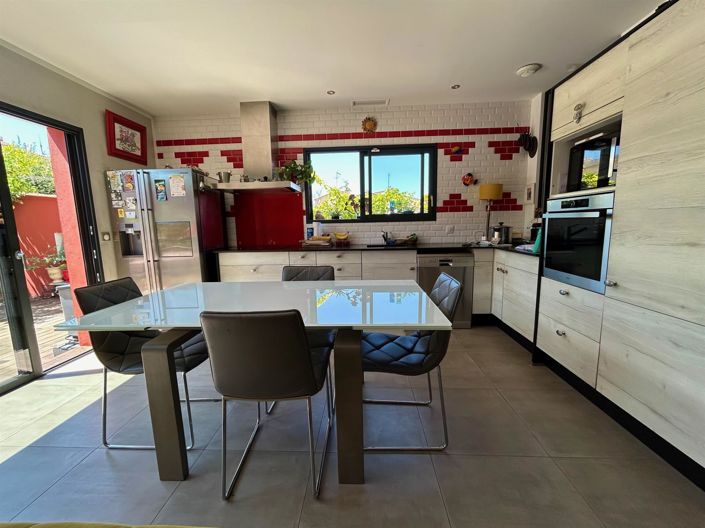 Image No.7-2 Bed House for sale