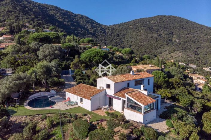 Image No.4-Maison de 4 chambres à vendre à Cavalaire-sur-Mer