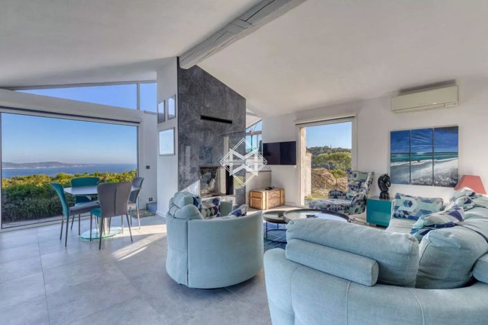 Image No.6-Maison de 4 chambres à vendre à Cavalaire-sur-Mer