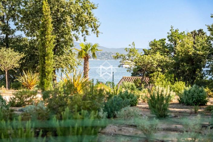 Image No.9-4 Bed House for sale