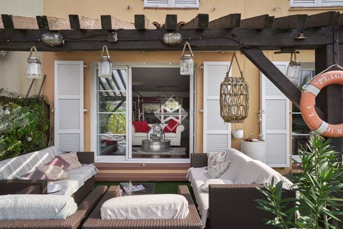 Image No.5-6 Bed House for sale