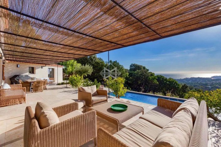 Image No.5-4 Bed House for sale