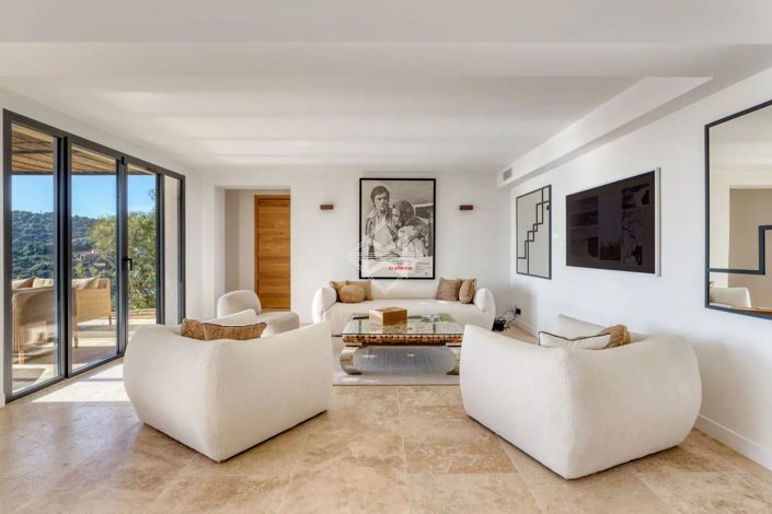 Image No.7-4 Bed House for sale