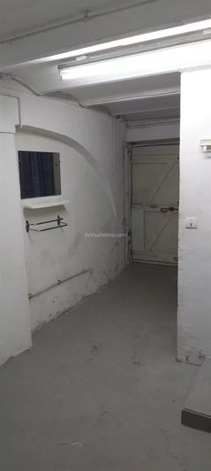 Image No.18-3 Bed House for sale