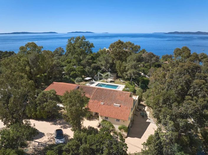 Image No.5-5 Bed House for sale