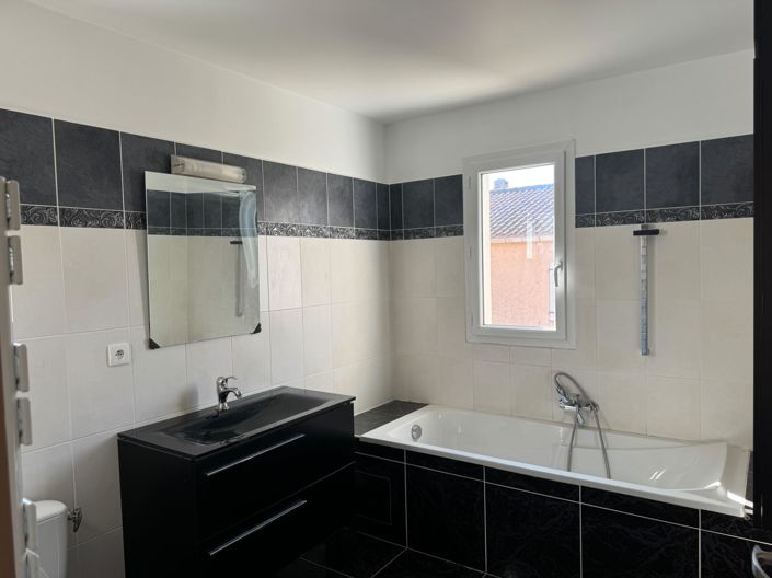 Image No.6-Maison de 4 chambres à vendre à Taradeau