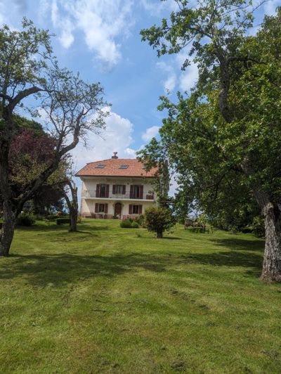 Image No.2-6 Bed House for sale