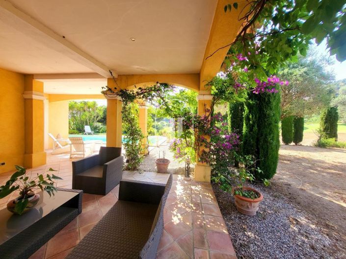 Image No.14-3 Bed House for sale