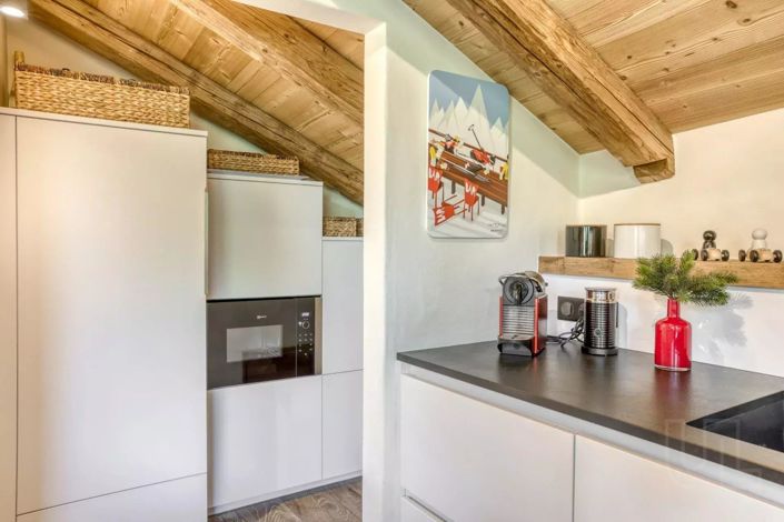 Image No.7-4 Bed House for sale