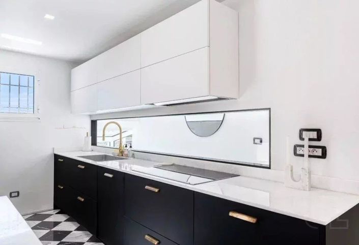 Image No.5-4 Bed Apartment for sale