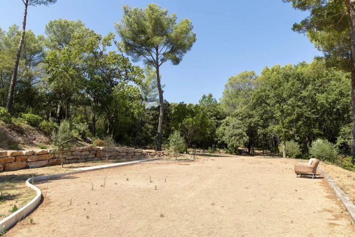 Image No.9-5 Bed House for sale