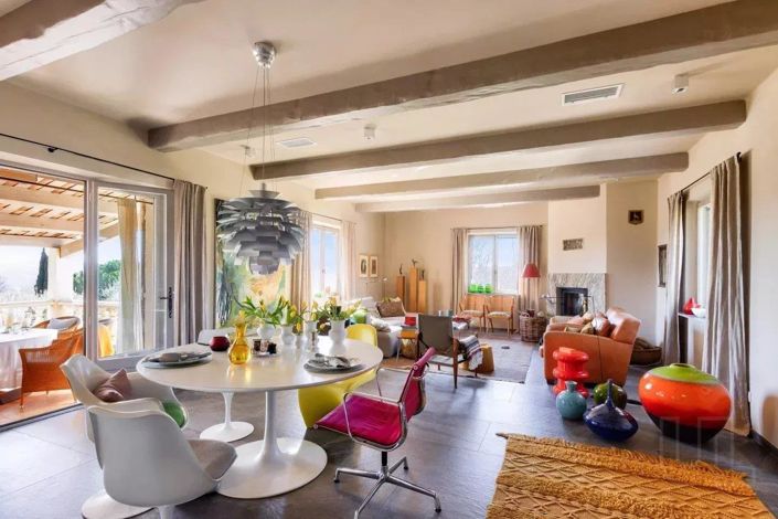 Image No.12-5 Bed House for sale