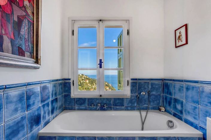 Image No.28-4 Bed House for sale