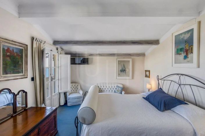 Image No.35-4 Bed House for sale