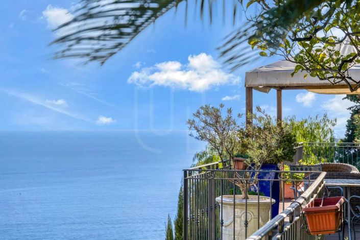 Image No.37-4 Bed House for sale