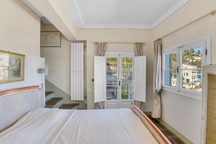 Image No.45-4 Bed House for sale