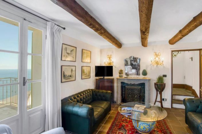 Image No.5-4 Bed House for sale