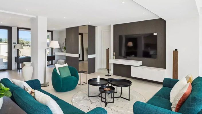 Image No.12-3 Bed House for sale