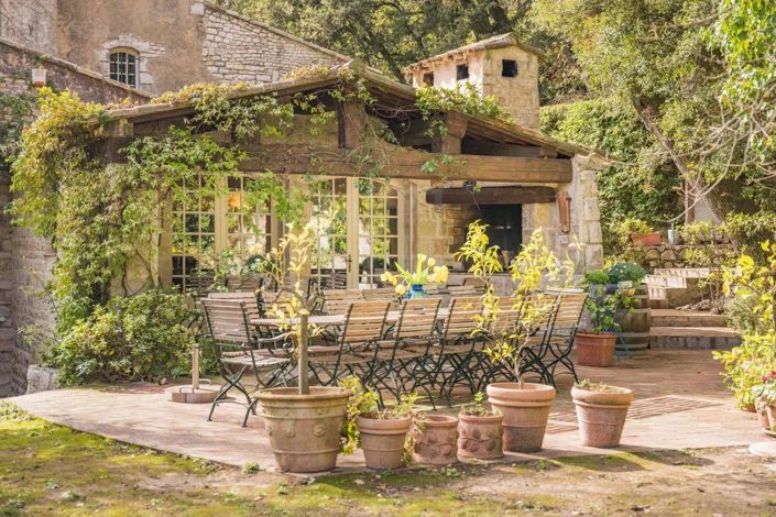 Image No.6-5 Bed House for sale