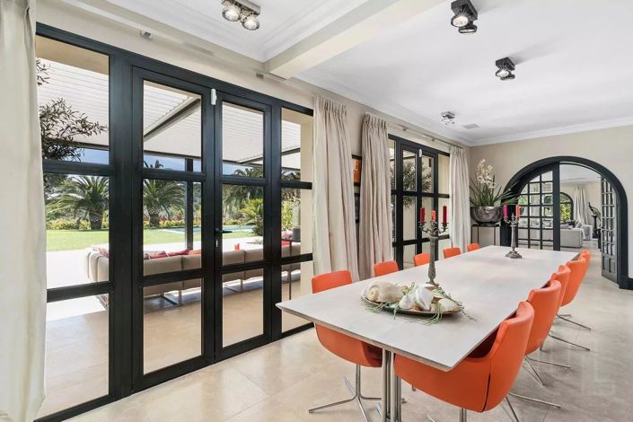 Image No.5-5 Bed House for sale