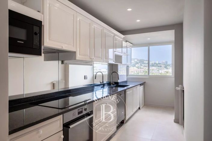 Image No.5-Appartement de 2 chambres à vendre à Cannes