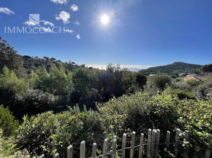 Image No.5-House for sale