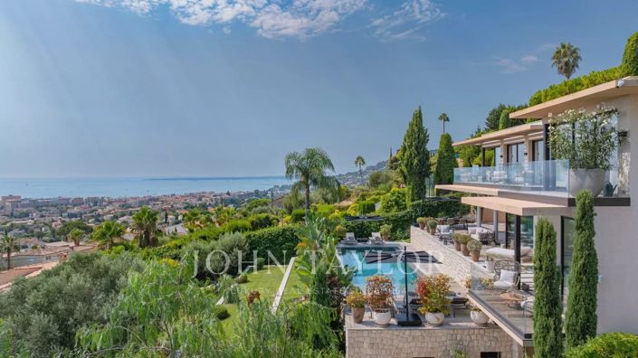 Image No.2-Maison de 5 chambres à vendre à Golfe Juan