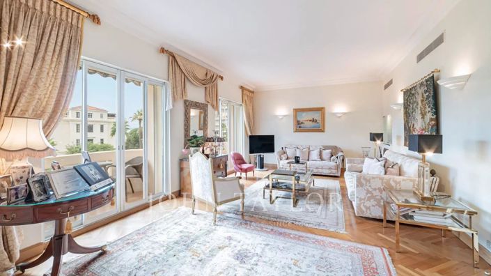 Image No.3-3 Bed Apartment for sale