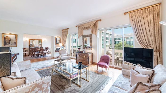 Image No.5-3 Bed Apartment for sale