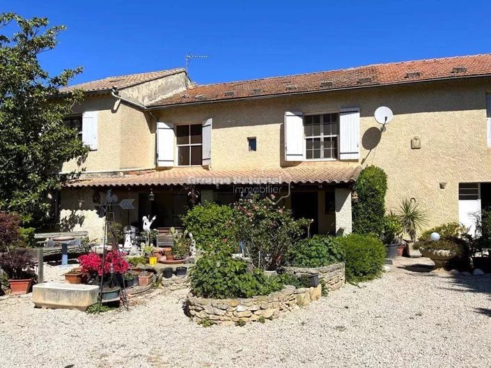 Image No.17-6 Bed House for sale