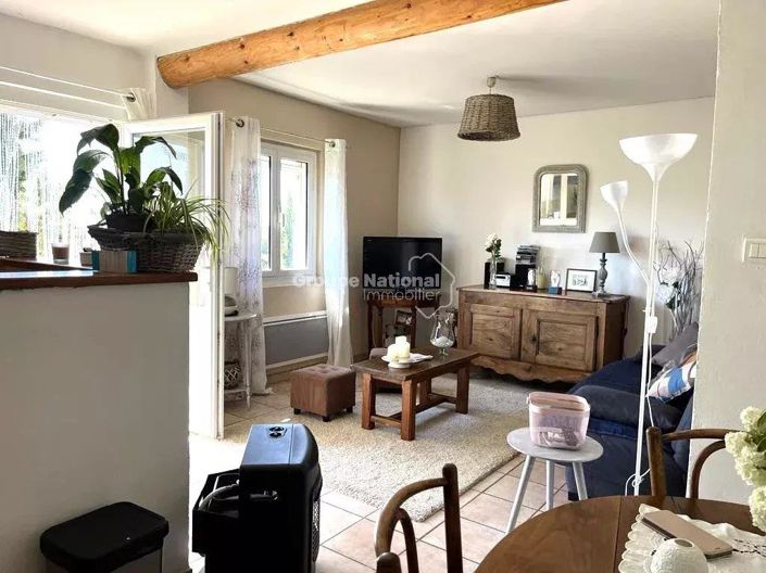 Image No.18-6 Bed House for sale