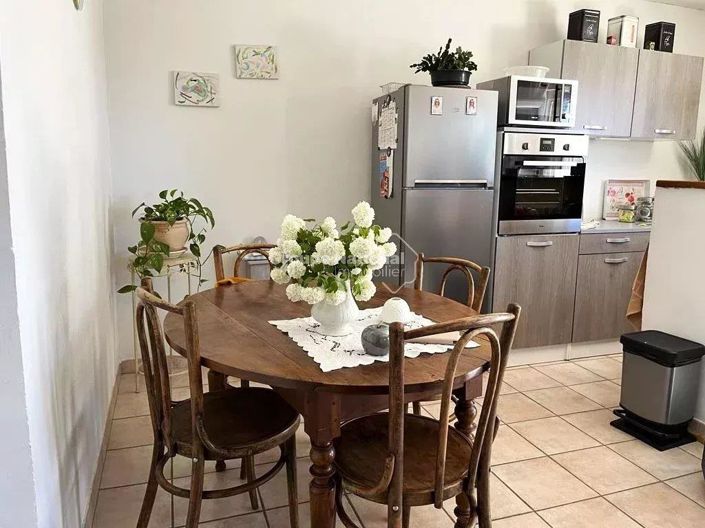 Image No.19-6 Bed House for sale