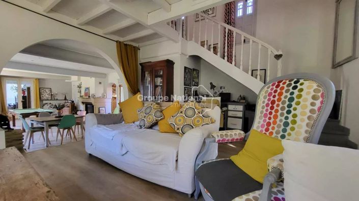 Image No.11-8 Bed House for sale