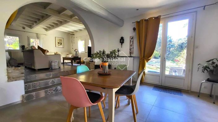 Image No.12-8 Bed House for sale